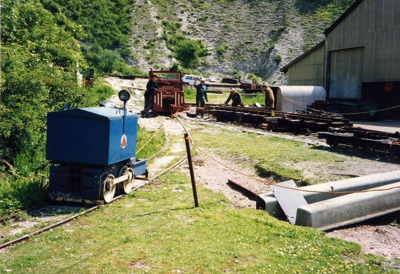 woodyard-point02.jpg - The usual system of pulleys and locos as anchor points was used.