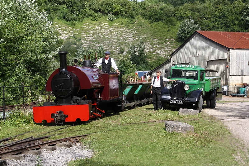 2016-07-120070.JPG - Our own saddle tank locomotive, Peter, Bagnall 2067/1918 also put in an appearence, seen here with the Bedford O lorry.
