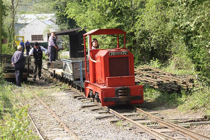 1104170001.jpg - The Ransomes & Rapier climbs the Pottery Line ready to take up its slot in the timetable.