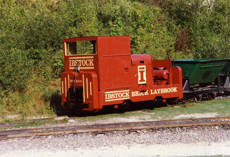 mr11001-ibstock.jpg - Motor Rail MR11001, which is the prototype for the 60S model, looks very smart in its new coat of Ibstock Brick paintwork.
