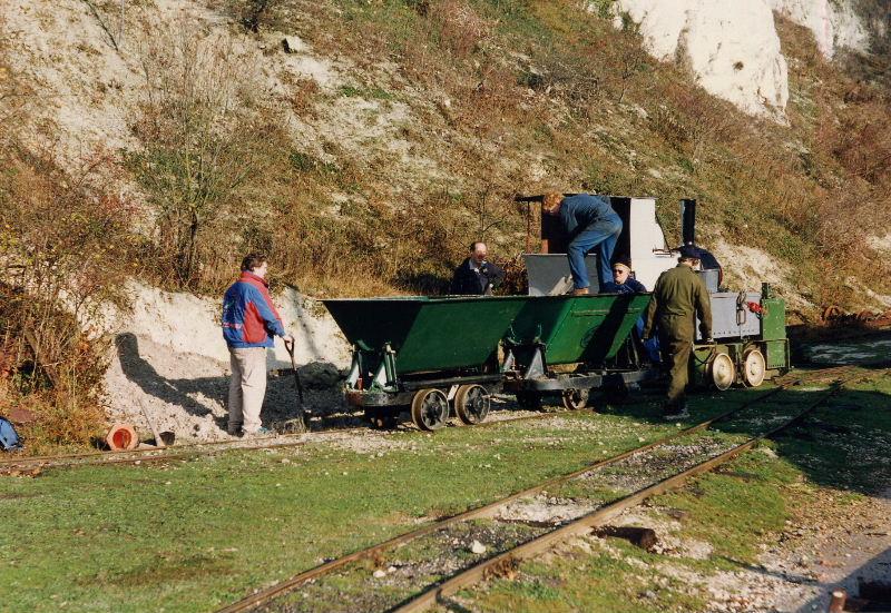 chalk-dig01.jpg - Some chalk was required for use elsewhere in the Museum so as we needed to cut back the cliff in preparation for the laying of the dual-gauge track, it seemed a good idea to obtain this material from here.